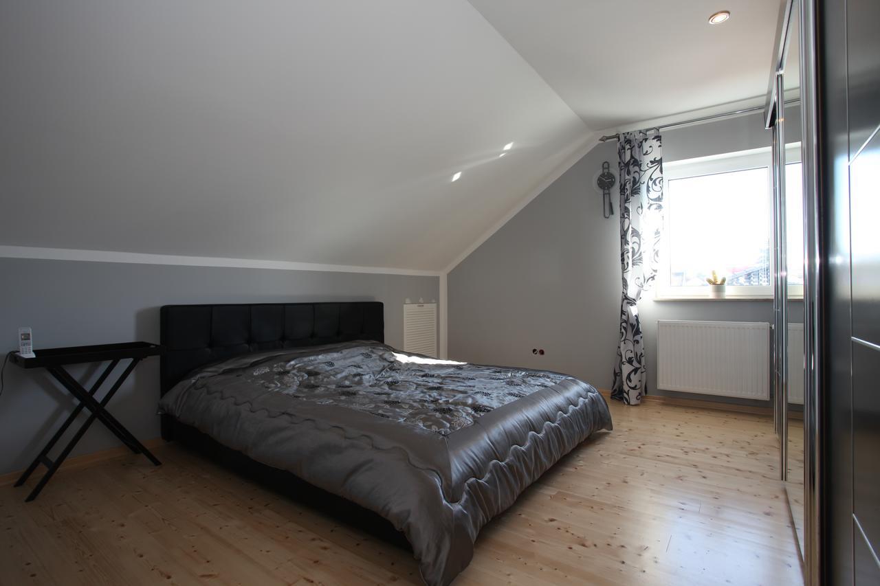 Profair Apartments Near Exhibition Center Hannover Esterno foto